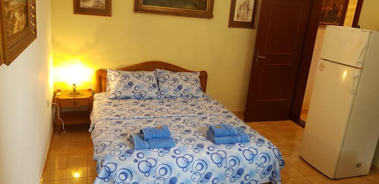 Apartman Veliki Pijesak Добра вода Екстериор снимка