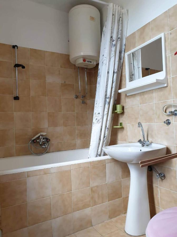 Apartman Veliki Pijesak Добра вода Екстериор снимка